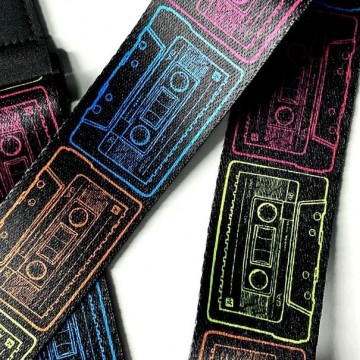 安全背帶 搖滾系列 復古卡帶款| Lock-It Straps 免安裝直接提供保護 美國製