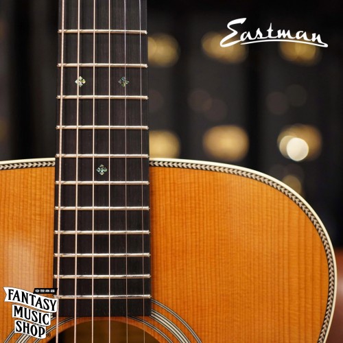 Eastman E20OM-TC 全單板民謠吉他 | 烘烤面板