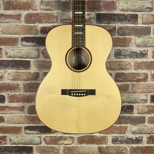 Guild OM-250 面單板民謠吉他