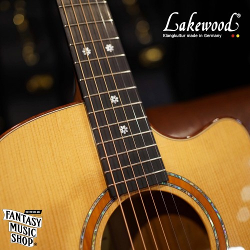 Lakewood M-Chakte Viga custom 全單板手工民謠吉他